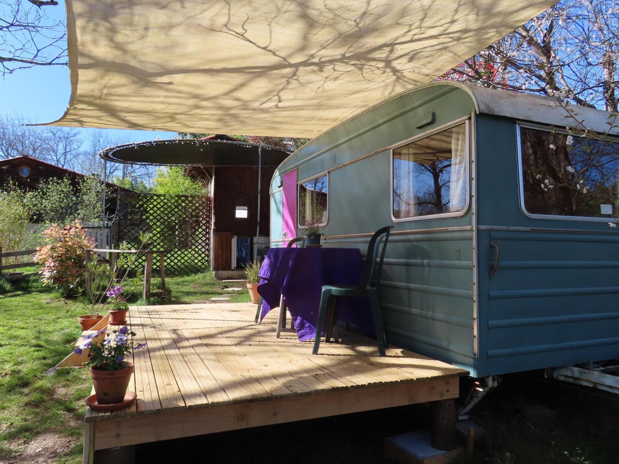 Cosy Cabane Montbrun-Bocage Экстерьер фото